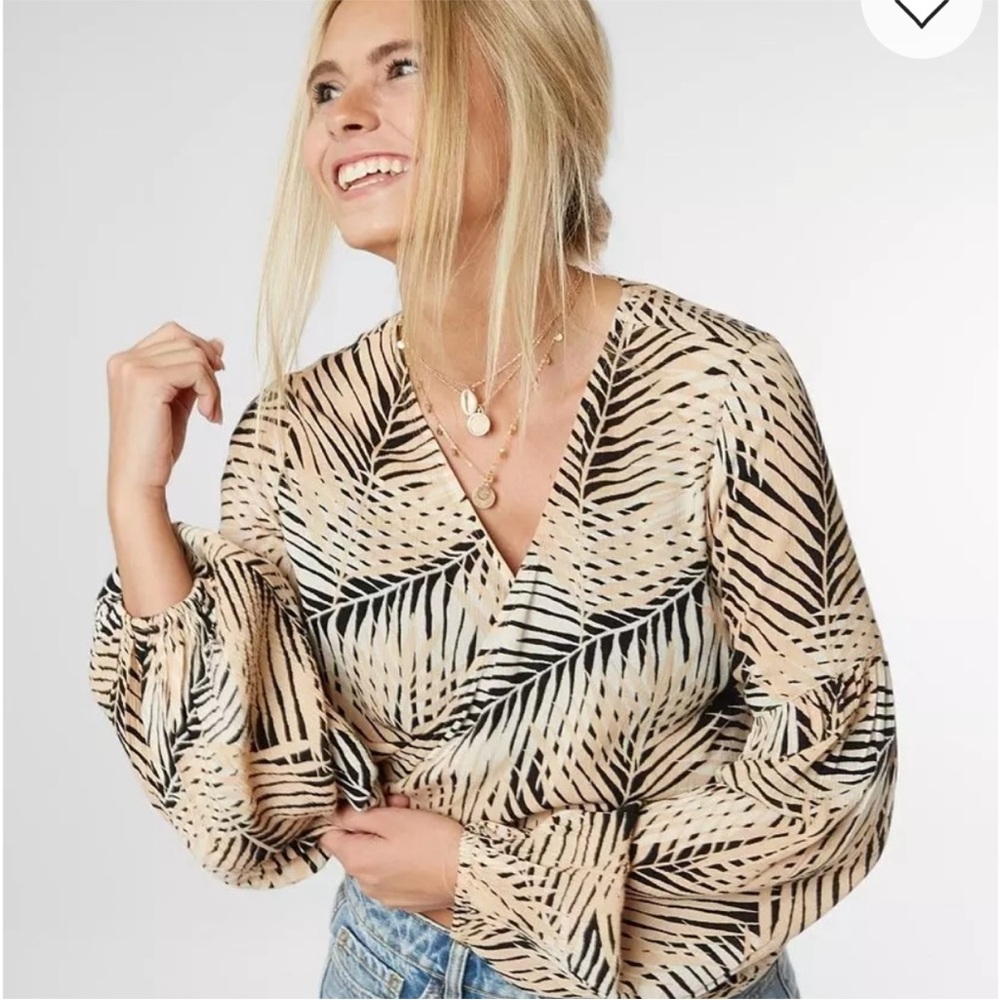 Billabong Beige and Black Leaf-Print Wrap Top